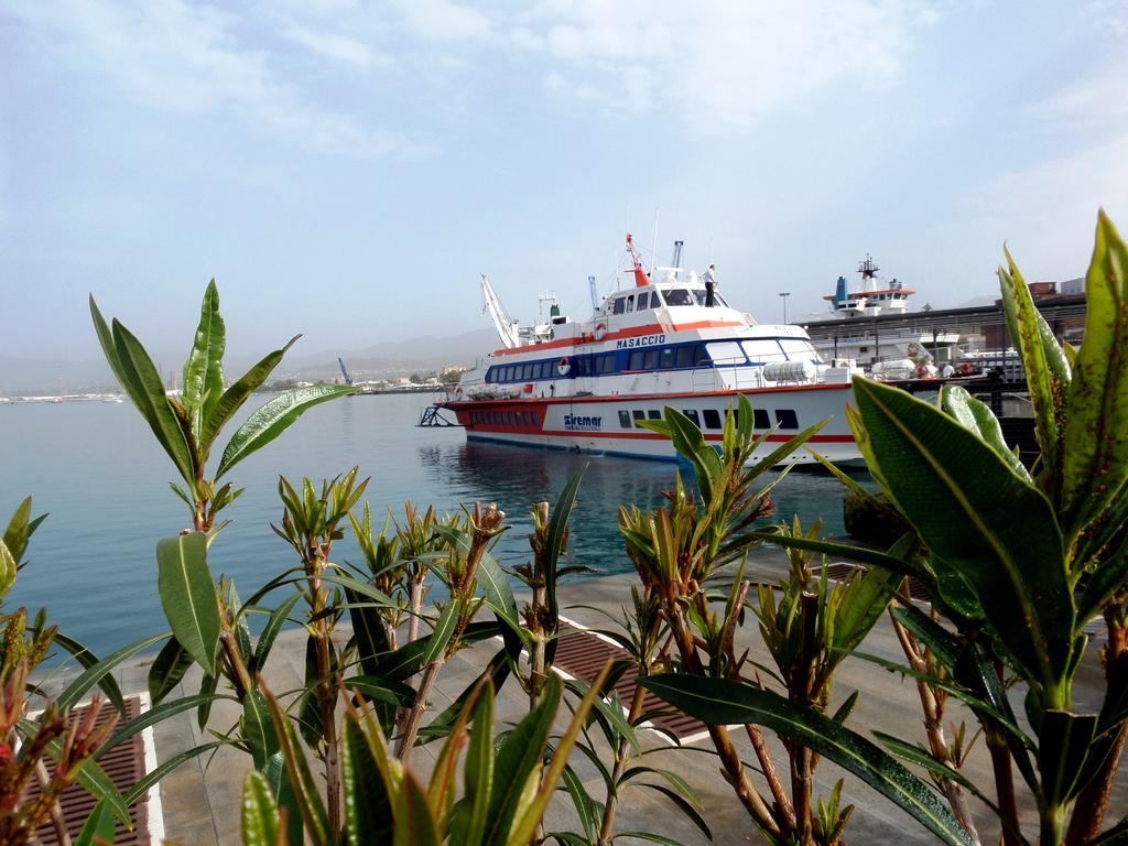 Nerissa Holiday Apartment Milazzo Dış mekan fotoğraf